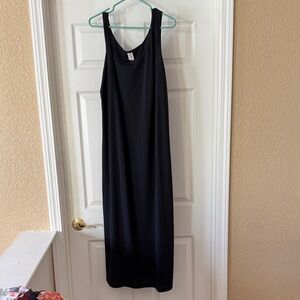 Elegant Black Sleeveless Dress